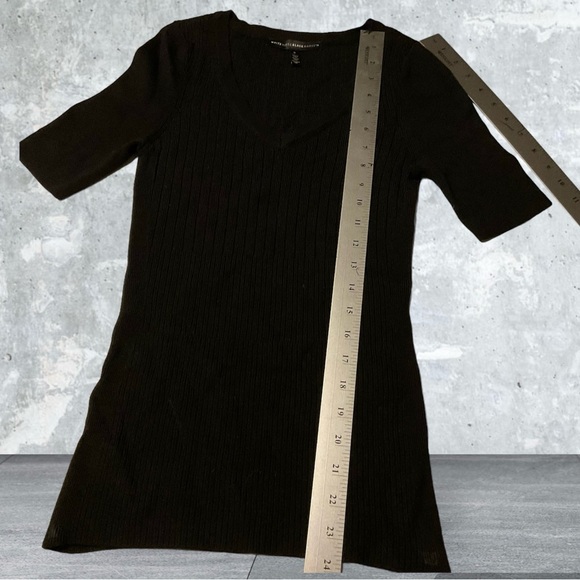 White House Black Market V-Neck Sweater, Black, Short Sleeve, Size Small - Picture 8 of 8